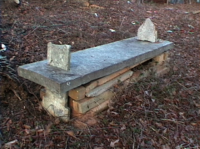 Browns Chapel Cemetery 06